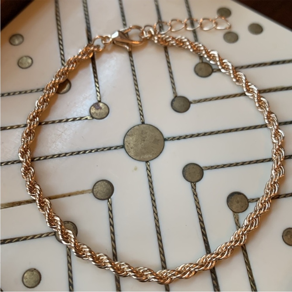 Gold Rope Chain Bracelet - Picture 1 of 4